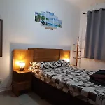 Ubatuba - Edificio Erica Apto 33 - 850 Metros Da Praia Grande
