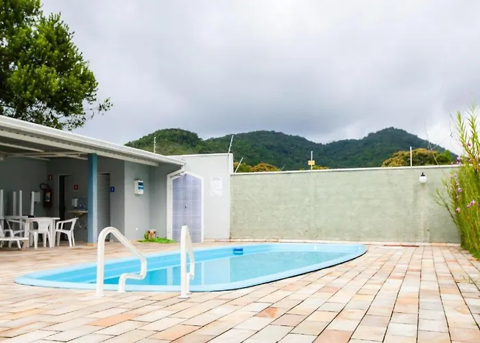 Ubatuba - Edificio Erica Apto 33 - 850 Metros Da Praia Grande