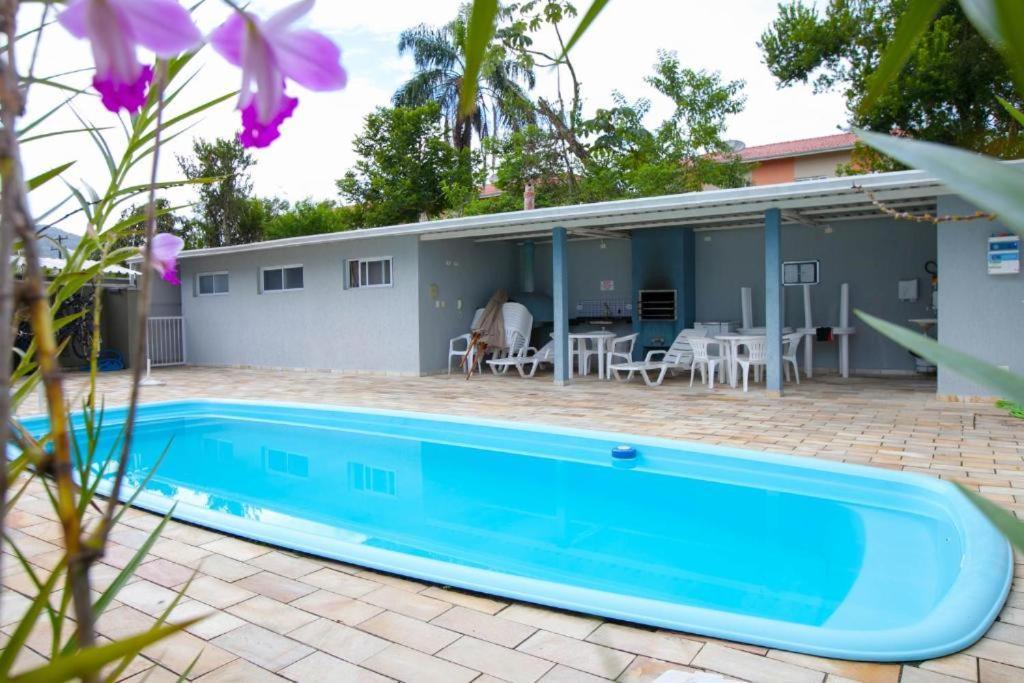 - Edificio Erica Apto 33 - 850 Metros Da Grande Apartamento Ubatuba