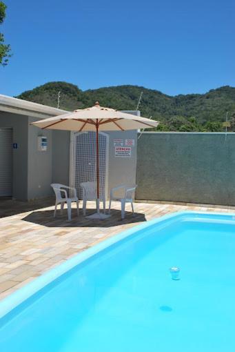 Apartamento - Edificio Erica Apto 33 - 850 Metros Da Grande Ubatuba