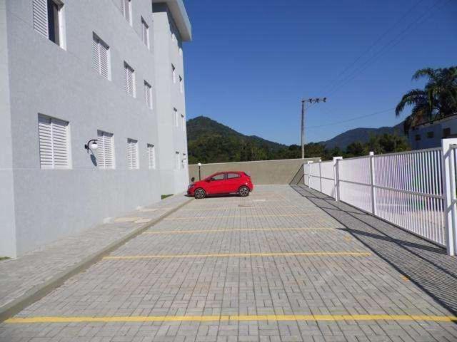 - Edificio Erica Apto 33 - 850 Metros Da Grande Apartamento